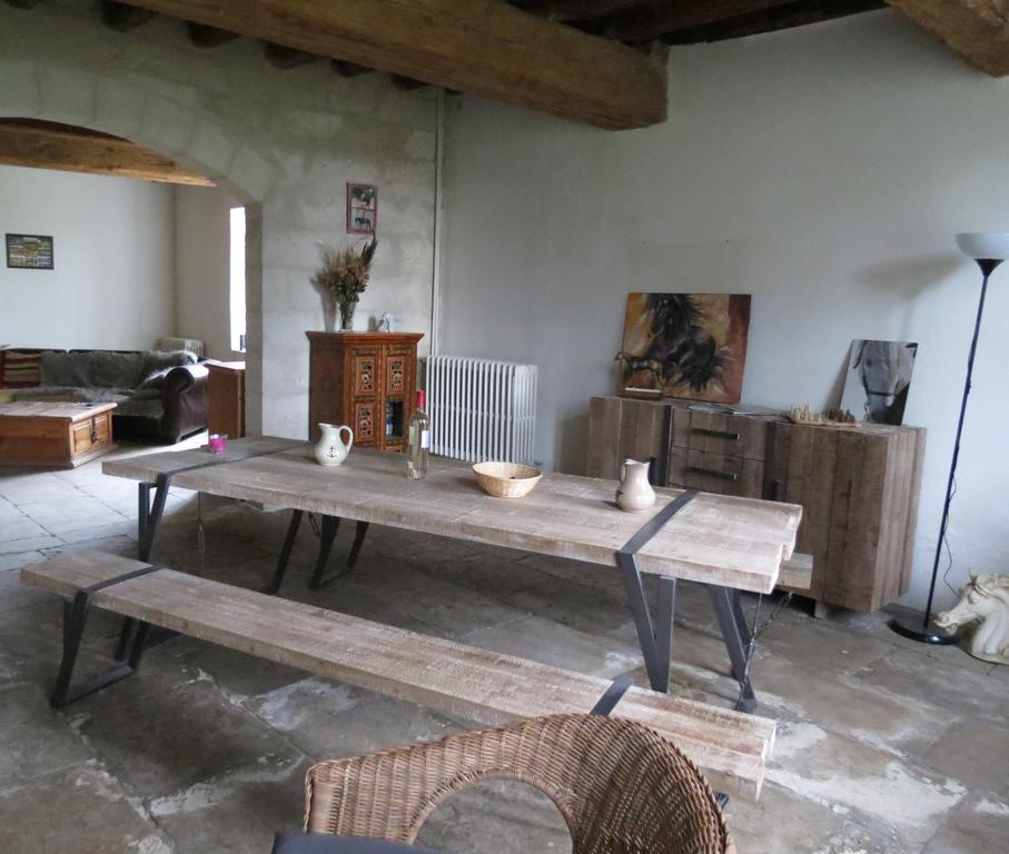 B&B Mas Les Lecques Beaucaire  Luaran gambar