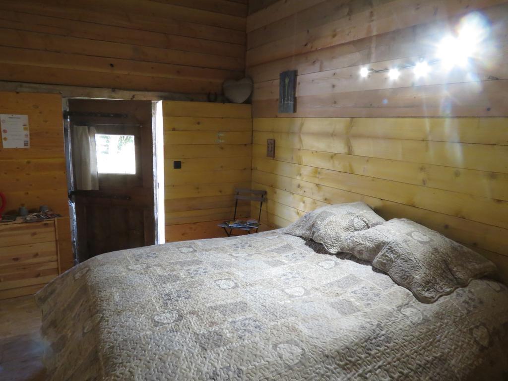 B&B Mas Les Lecques Beaucaire  Luaran gambar