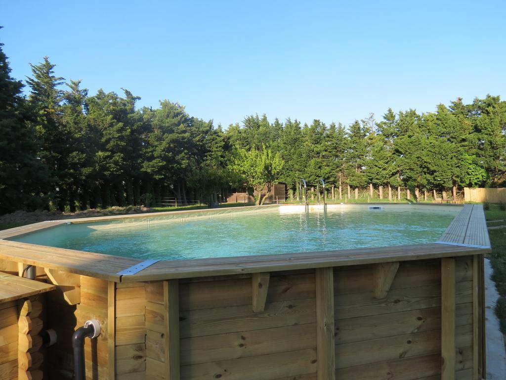 B&B Mas Les Lecques Beaucaire  Luaran gambar